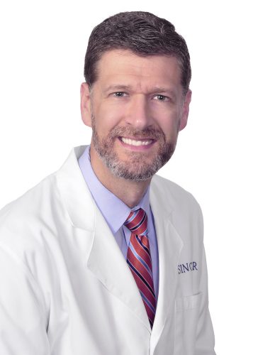 Infectious diseases expert: Side effects of COVID-19 vaccine